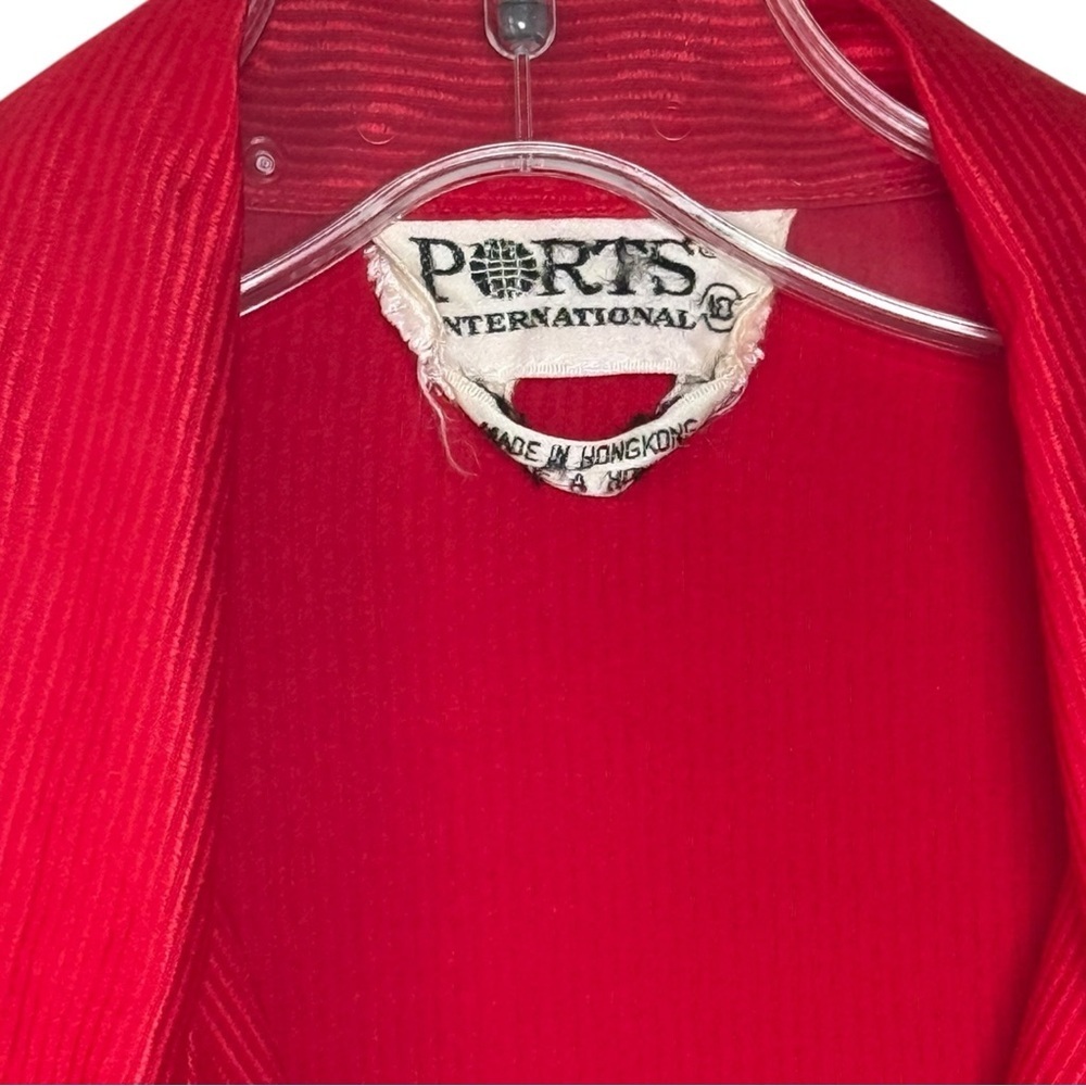 Vintage Ports 100% Silk Blouse Size Medium Red 80s Holiday - Picture 5 of 8
